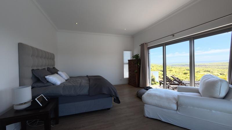 4 Bedroom Property for Sale in Yzerfontein Western Cape